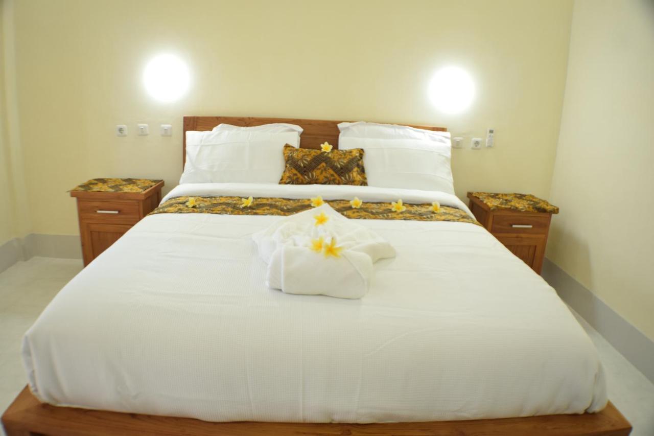 Kj Inn Homestay Сенггиги Экстерьер фото
