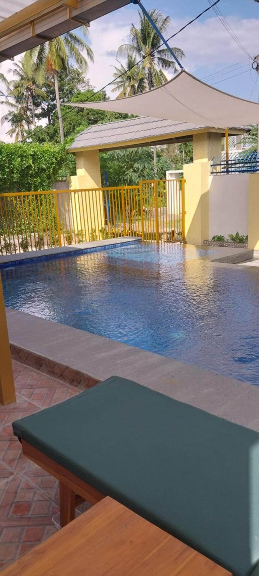 Kj Inn Homestay Сенггиги Экстерьер фото